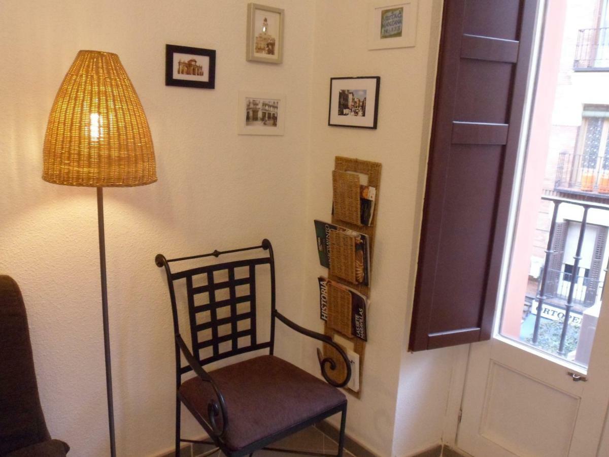 Apartamento Temporada Madryt Zewnętrze zdjęcie